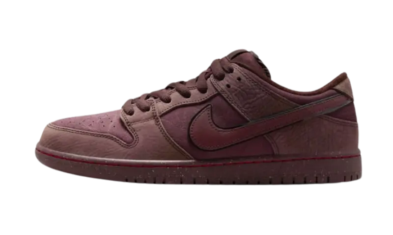 Nike SB Dunk Low City Of Love Burgundy Crush - MTHOR SHOP