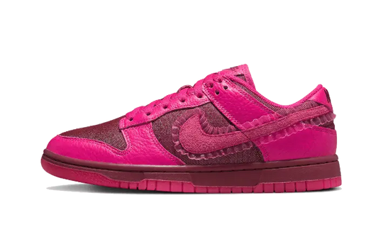 Nike Dunk Low Valentines Day (2022) - DQ9324-600