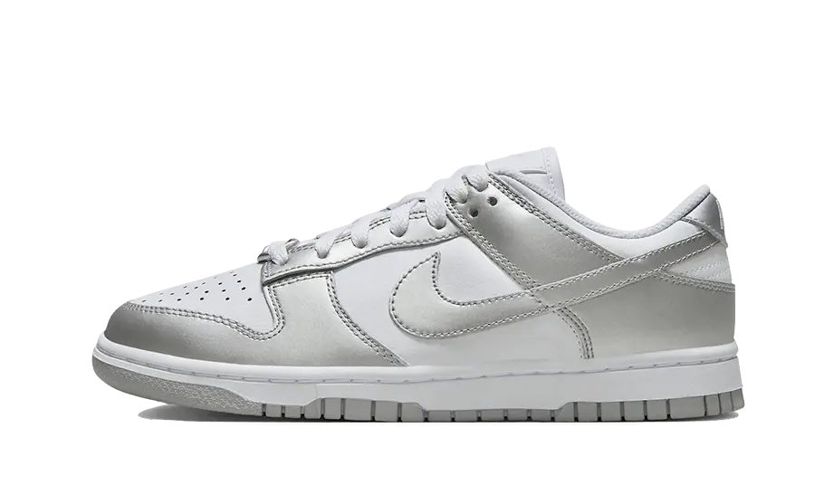 Nike Dunk Low Metallic Silver