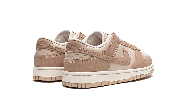 Nike Dunk Low SE Sanddrift