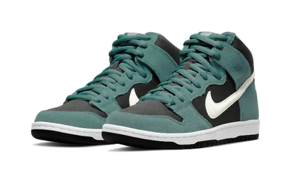 Nike SB Dunk High Green Suede