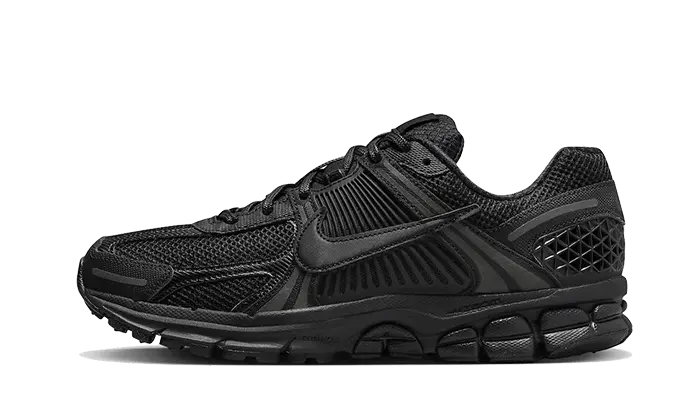 Nike Vomero 5 Triple Black